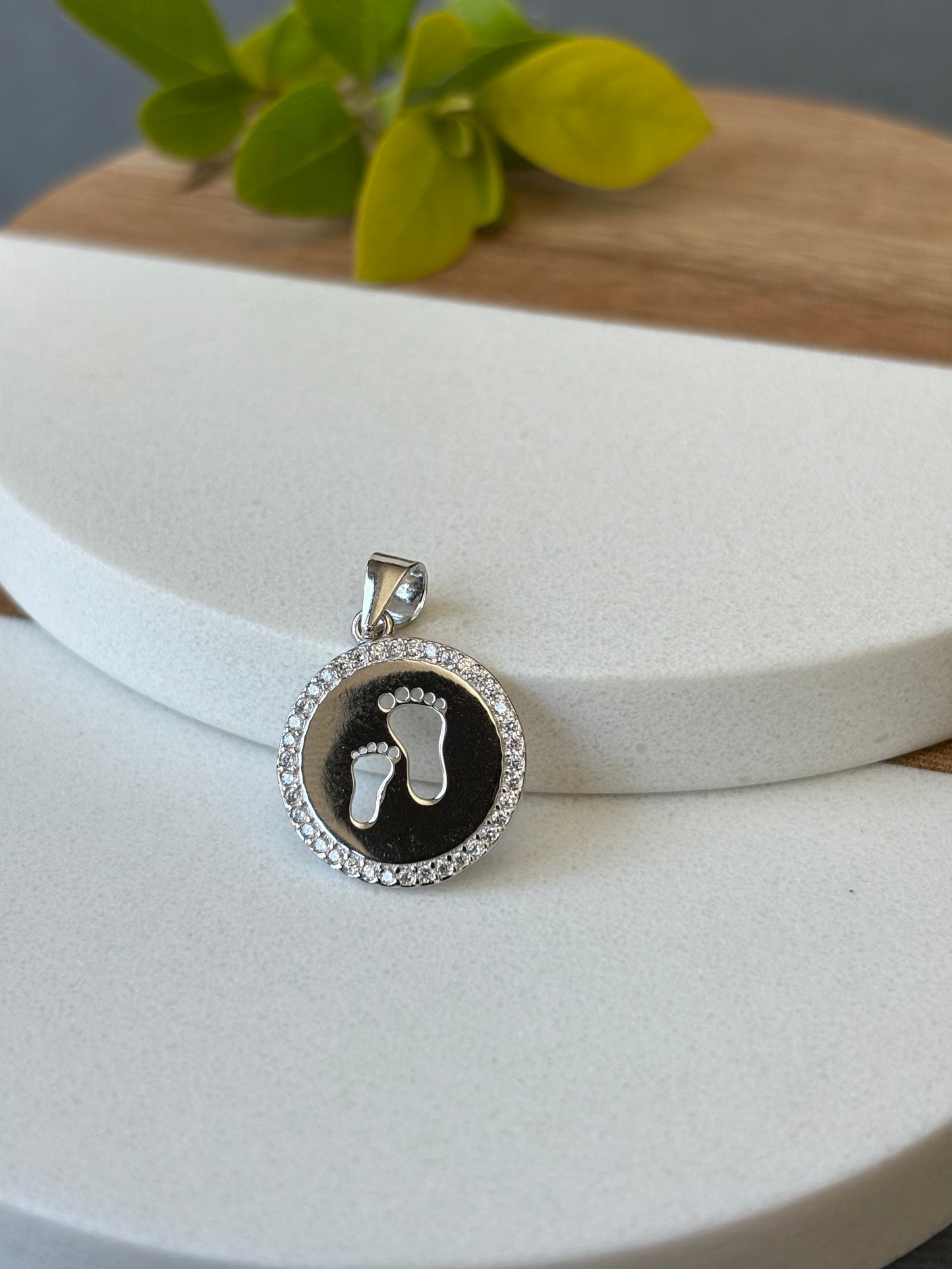 925 SILVER CZ PENDANT/ CHARM - FOOT PRINTS