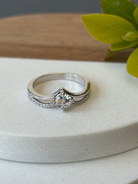 925 SILVER CZ SOLITAIRE RING