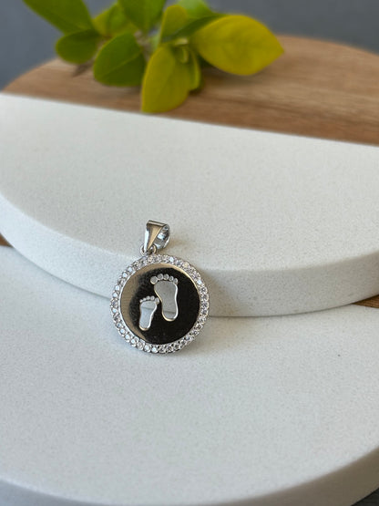 925 SILVER CZ PENDANT/ CHARM - FOOT PRINTS